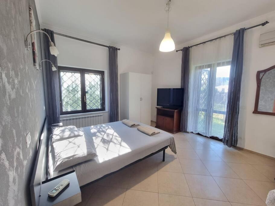-5 Min From Bus Stop-Free Parking Rome Luaran gambar