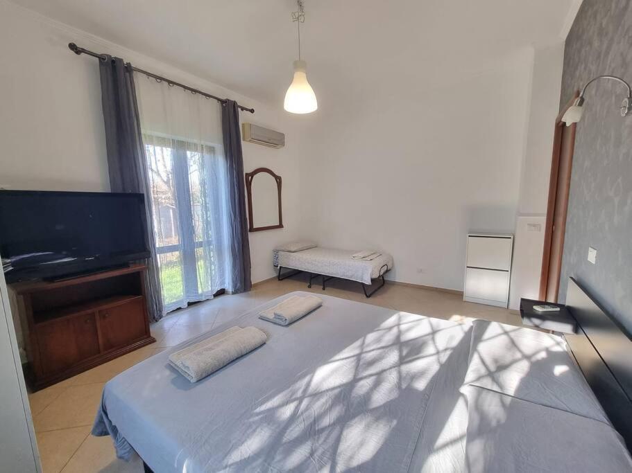 -5 Min From Bus Stop-Free Parking Rome Luaran gambar