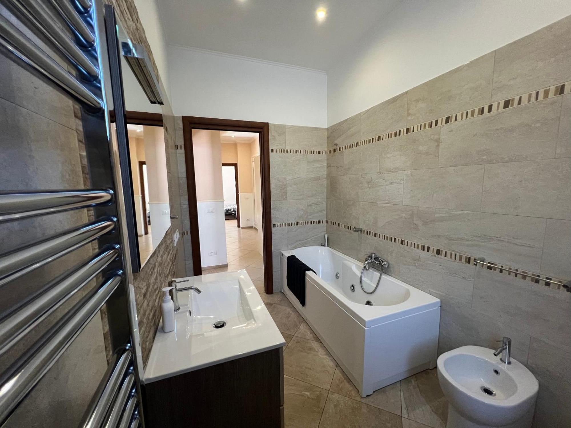 -5 Min From Bus Stop-Free Parking Rome Luaran gambar